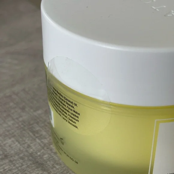 NEW! Naturium the glow getter body butter - Picture 2 of 2